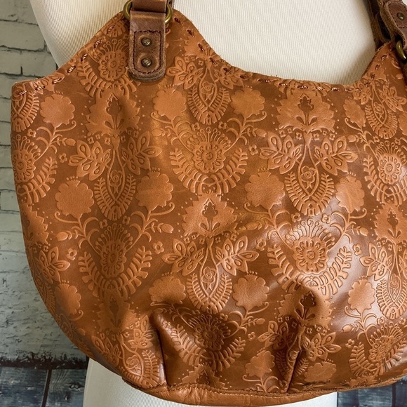 The Sak Indio Genuine Leather Satchel Purse Bag Floral Embossing Western Boho - Picture 3 of 16
